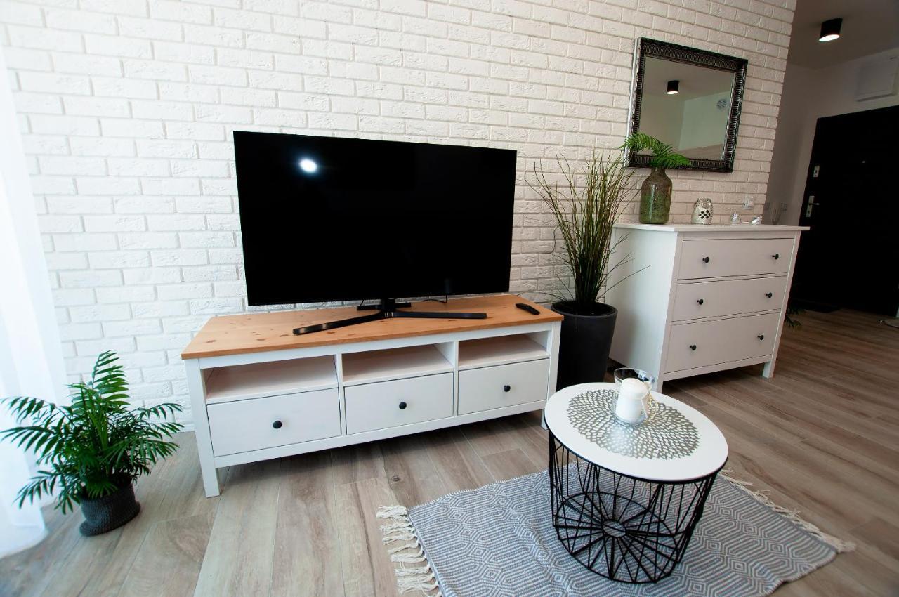 Apartament Ikar Z Widokiem Na Morze W Kompleksie Platinium Реваль Экстерьер фото